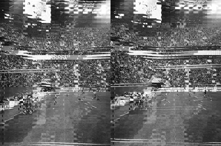 Underdog Team Snaps Losing Streak With Last-Minute Goal, Shocking League Leaders