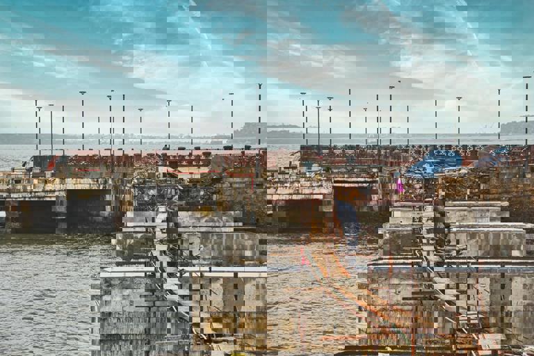 Construction Delays Push Back Major Bridge Opening, Impacting Local Commuters